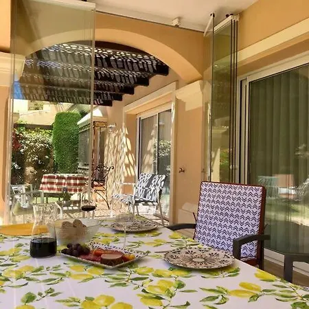 Апартаменты Gorgeous Located In Elviria Марбелья
