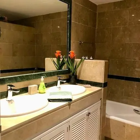 Gorgeous Located In Elviria *