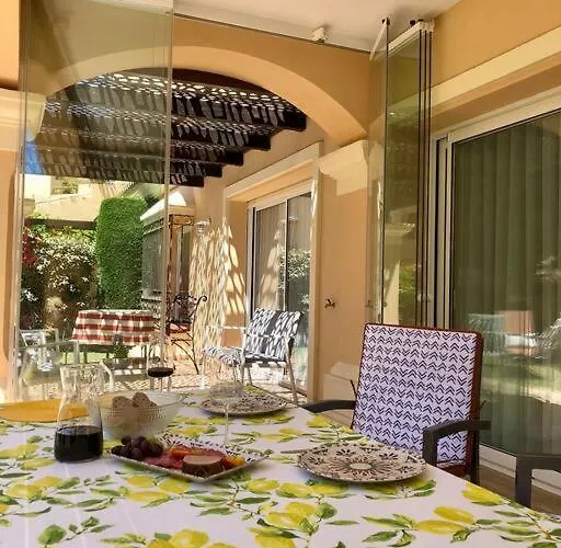 Appartement Gorgeous Located In Elviria Marbellac
