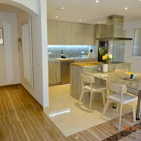 Apartman Gorgeous Located In Elviria Marbella