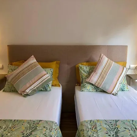 Апартаменты Gorgeous Located In Elviria